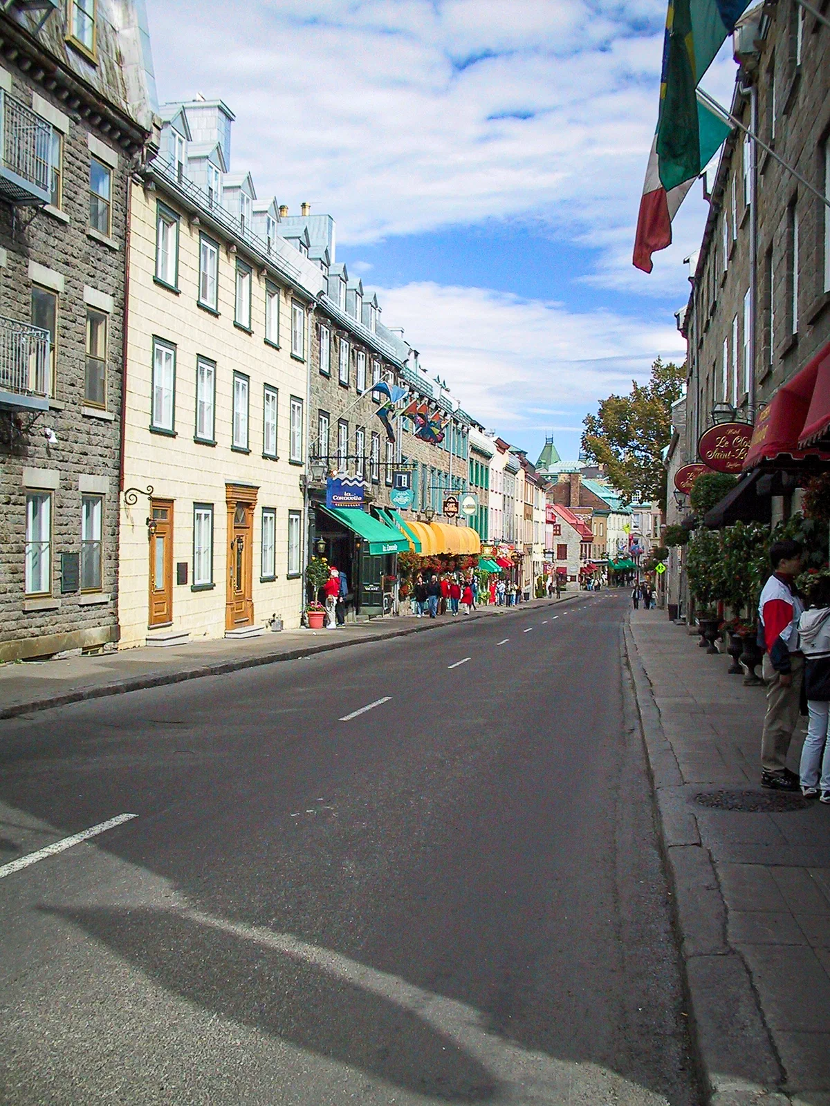 Down Rue Saint-Louis