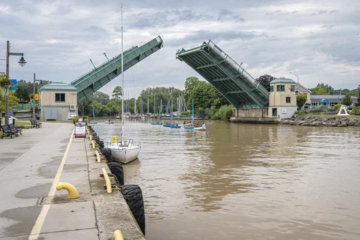 King George VI Lift Bridge