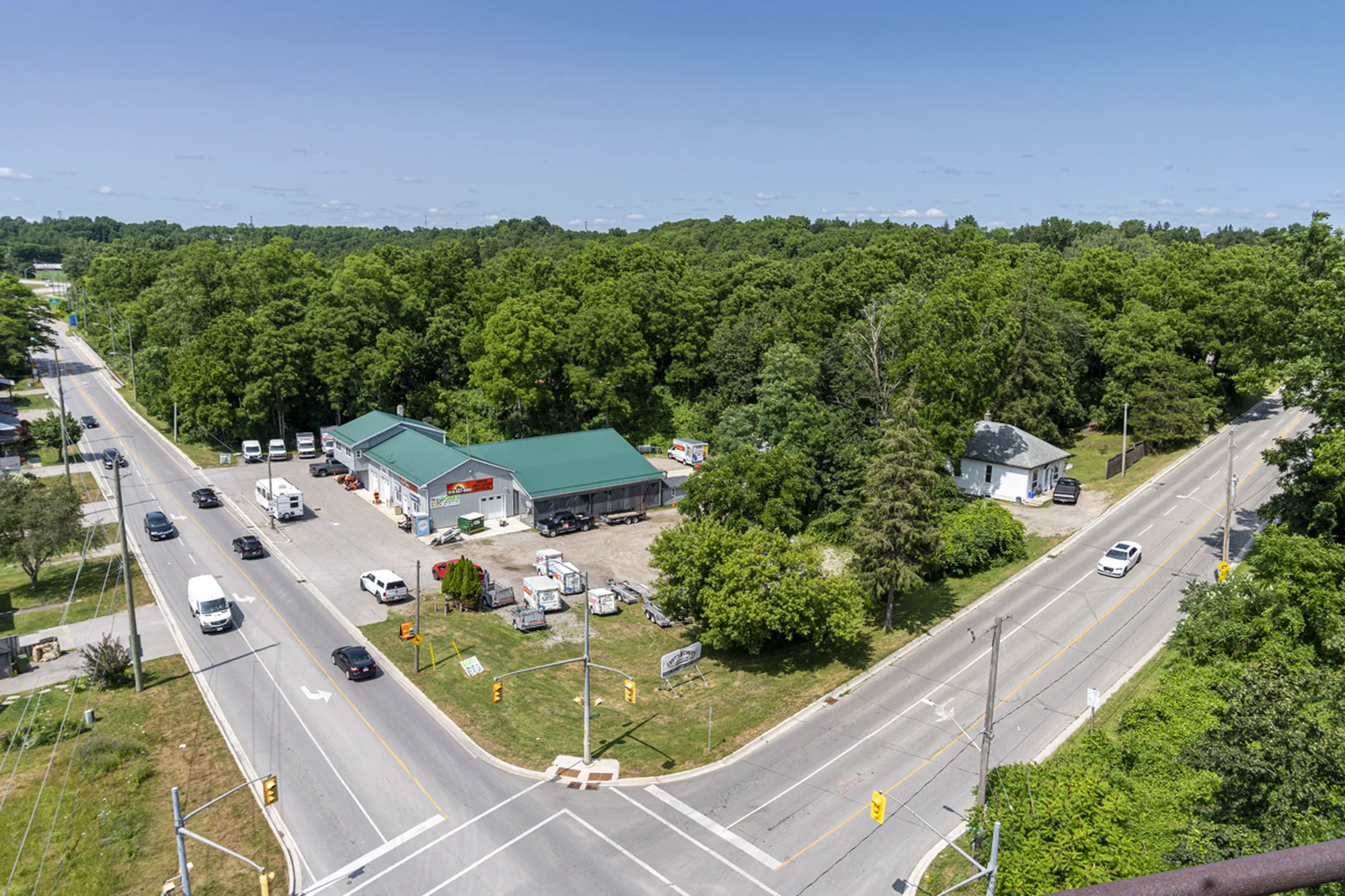 The intersection of Sunset and Talbot