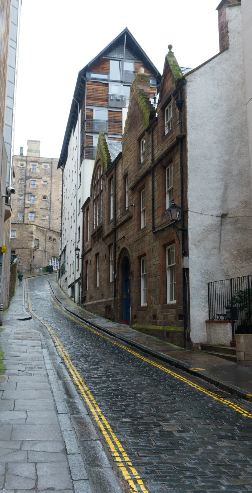 Old Fishmarket Close