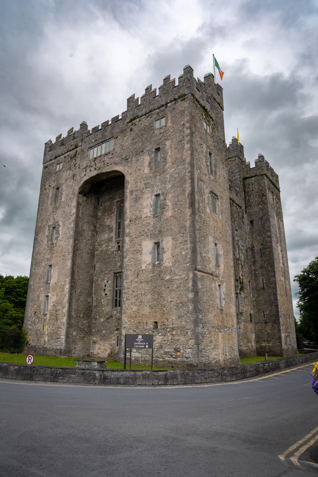 Bunratty Castle