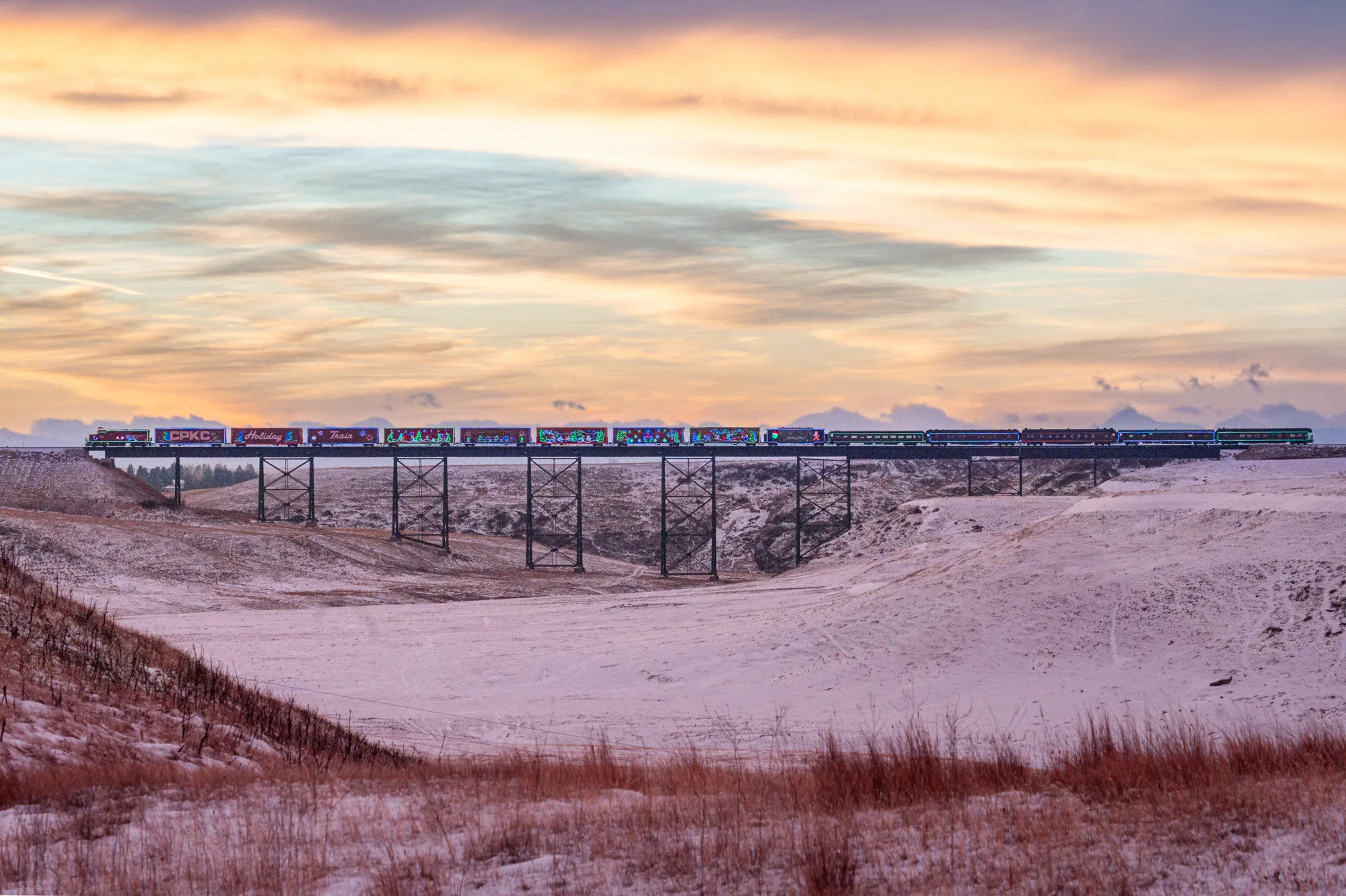 CPKC Holiday Train crosses the Carmangay viaduct